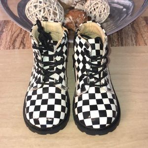 AKID Toddler Checkered Boots